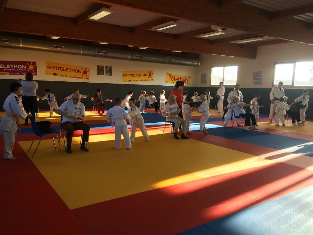 Le Judo Club de Ouistreham ouvre ses portes à l’EHPAD Rivabel’Âge