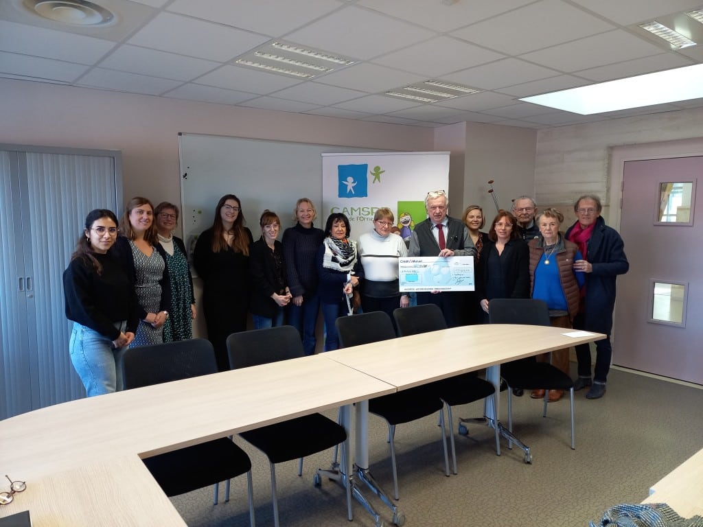 [CAMSPP] Le Lions Club de Mortagne-au-Perche fait don de 1000 euros au Centre d’Action Médico-Sociale Précoce Polyvalent de l’Orne